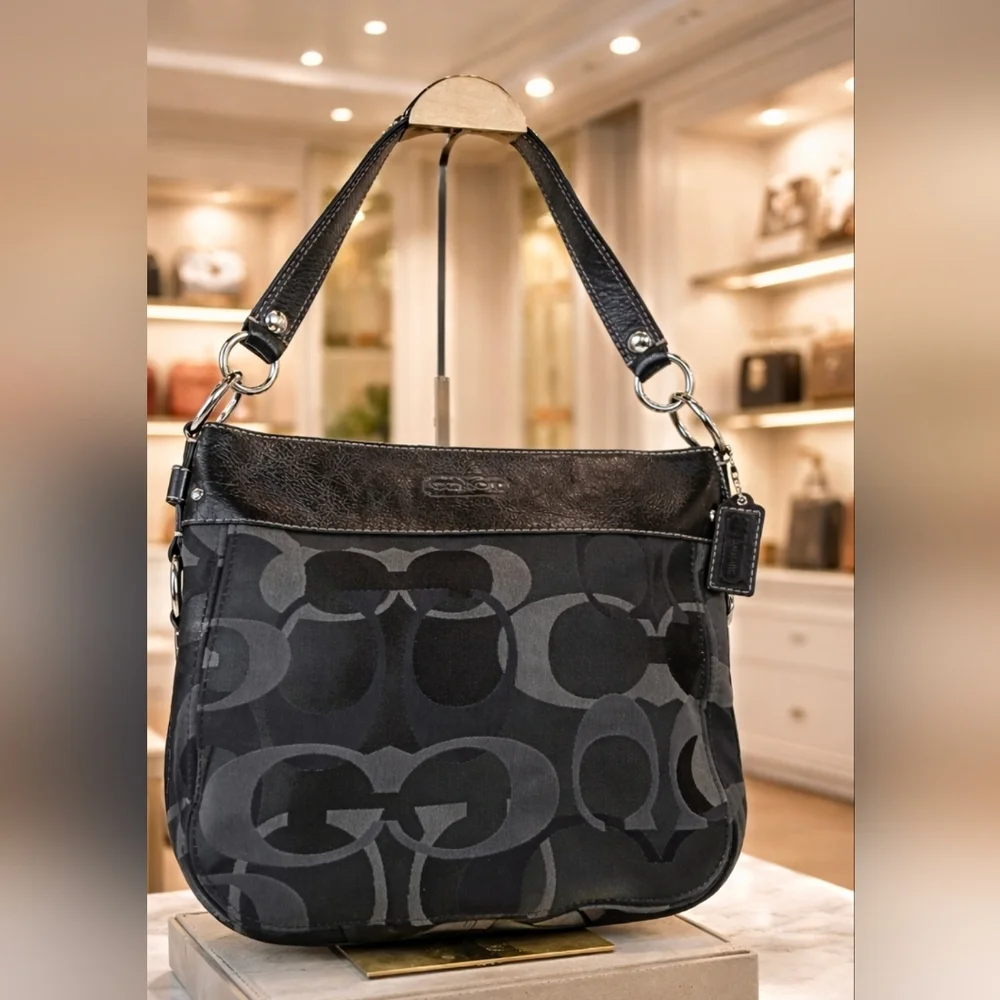 5GUL Coach Zoe Y2K Hobo Black Silver Optic Signature Hand‎ Shoulder Bag